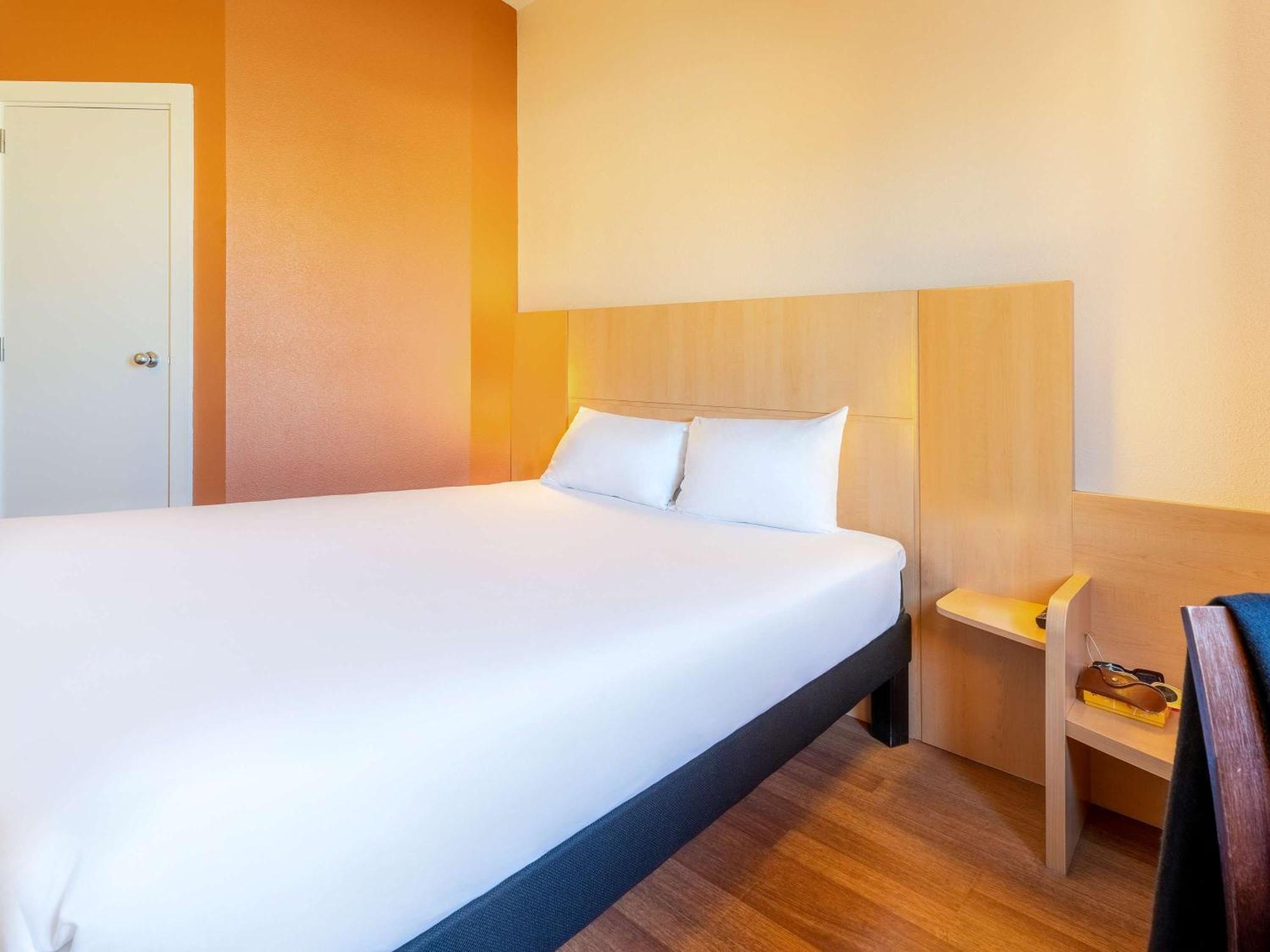 Ibis Madrid Calle Alcala Bagian luar foto